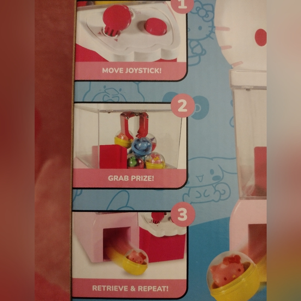 Hello Kitty Officially Licensed Claw Machine - Picture 13 of 13